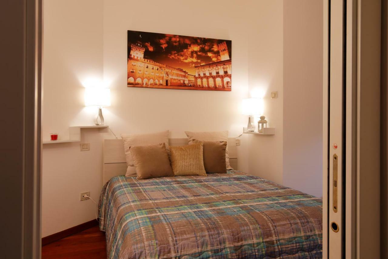 Bologna Central Apartment Екстер'єр фото